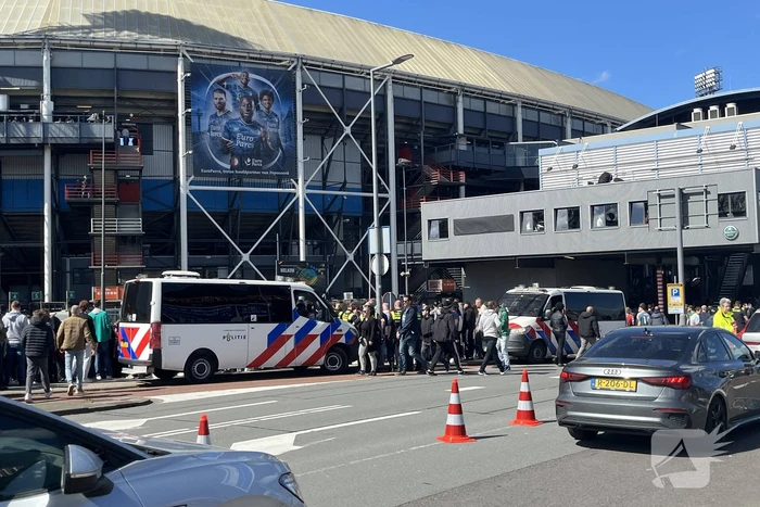 Grote drukte rondom Kuip in aanloop van klassieker