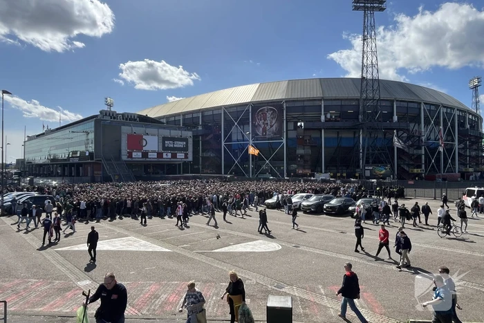 Grote drukte rondom Kuip in aanloop van klassieker