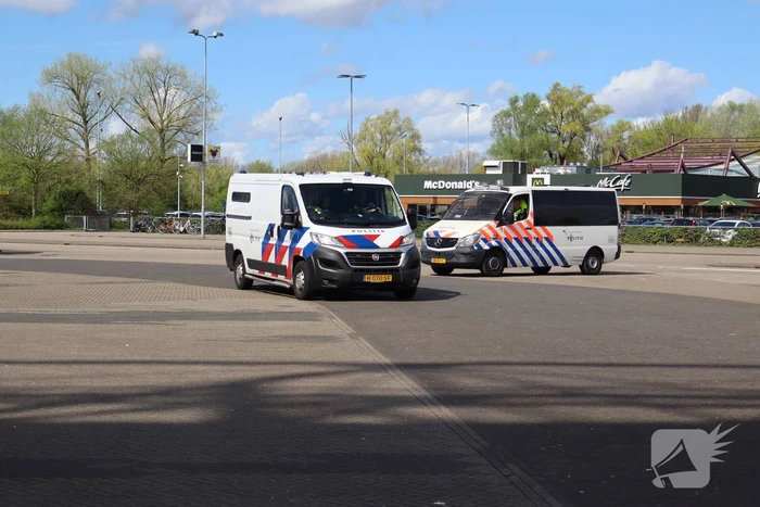 Politie massaal ingezet na onrust rondom voetbalwedstrijd