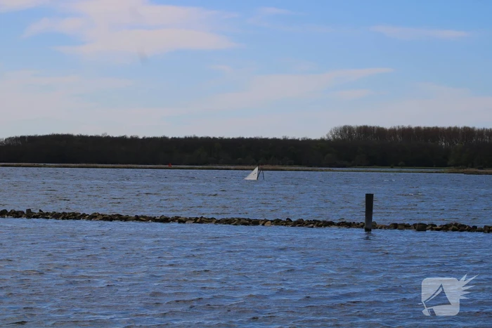 Zeilboot gezonken op Veerse meer
