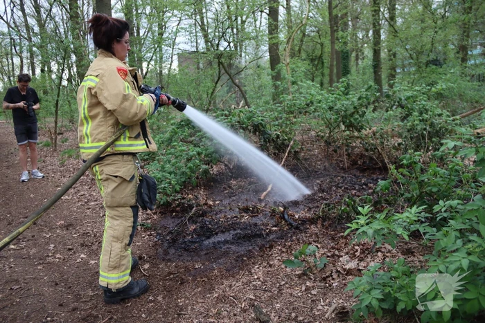 Bermbrand snel onder controle