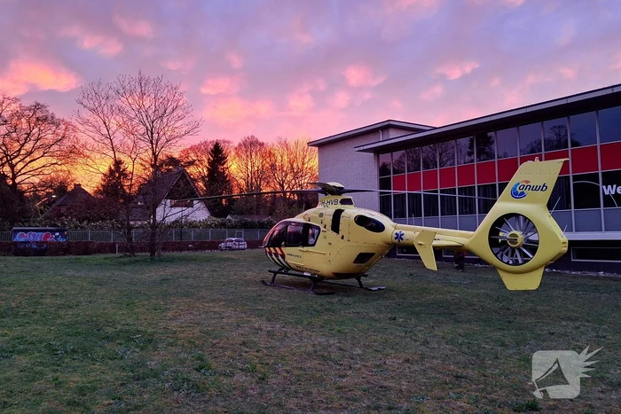 Traumahelikopter geland naast Mediapark