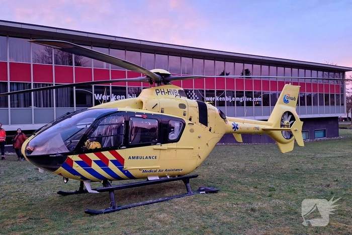 Traumahelikopter geland naast Mediapark