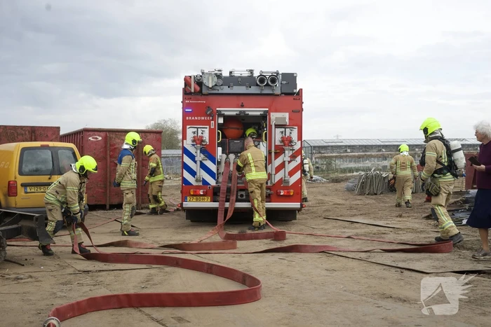 Brand in kas zorgt voor fikse rookontwikkeling