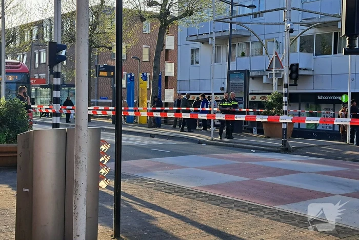 Straat afgezet wegens steekpartij