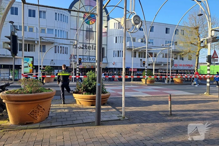 steekincident zoetelaarpassage almere