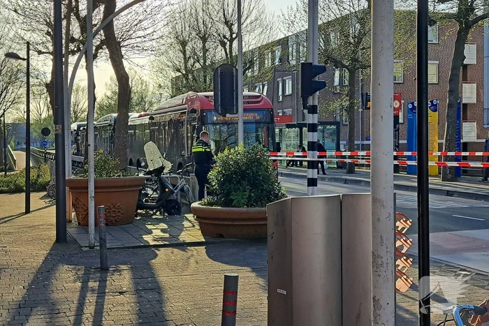Straat afgezet wegens steekpartij