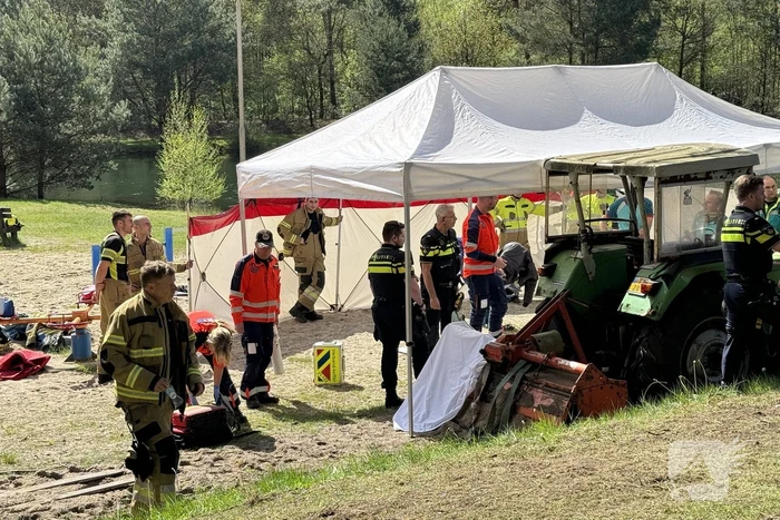 Man overleden na ongeluk met grasmaaier in speeltuin