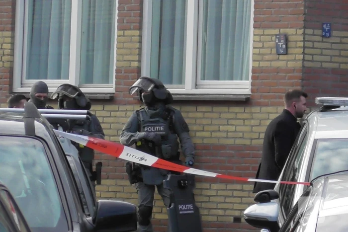 Hulpdiensten groots ingezet wegens persoon met onbegrepen gedrag