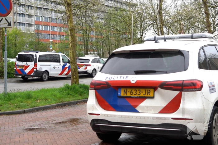 Terra College tijdelijk vergrendeld vanwege mogelijk persoon met vuurwapen op plein
