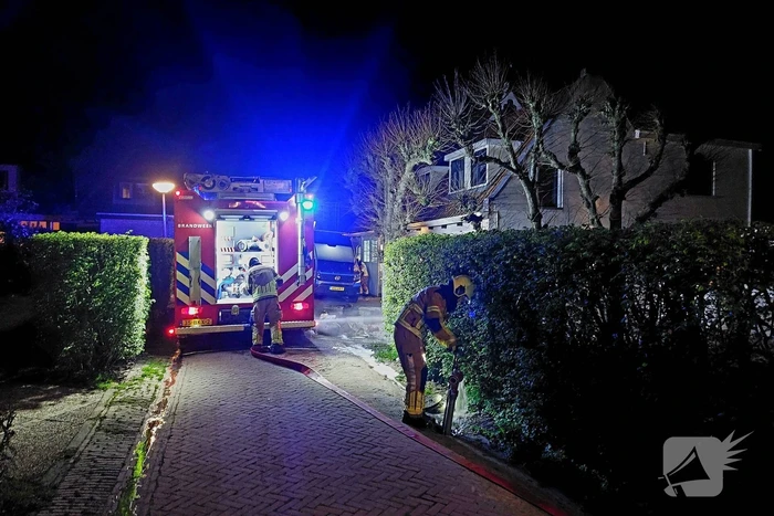 Brand in bestelbus snel onder controle