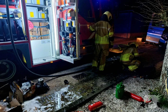 Brand in bestelbus snel onder controle