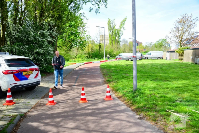 Groot onderzoek naar aantreffen stoffelijke overschot in sloot