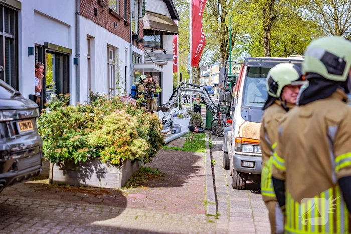 Gasleiding geraakt bij graafwerkzaamheden in woning