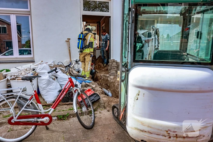 Gasleiding geraakt bij graafwerkzaamheden in woning