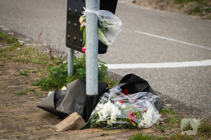 Bloemen gelegd op vindplaats van vermiste Özkan