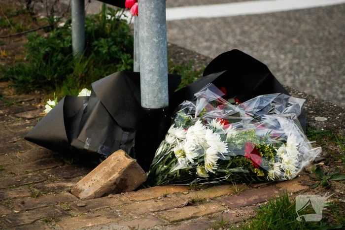 Bloemen gelegd op vindplaats van vermiste Özkan