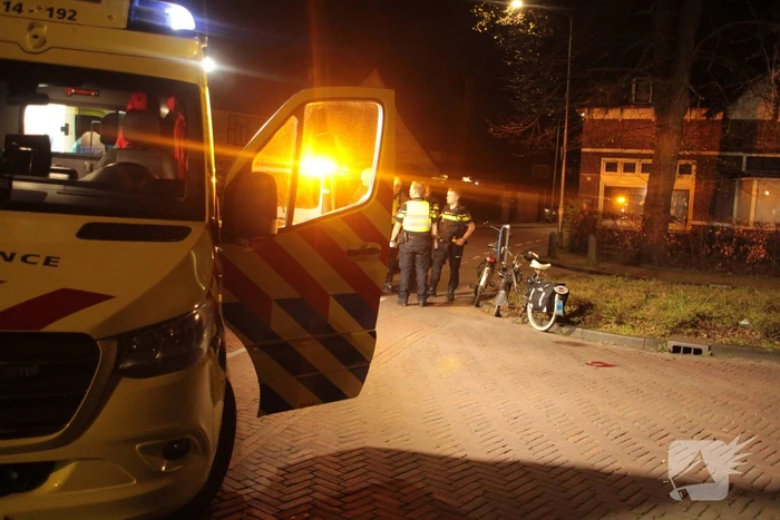 Solex bestuurder gewond bij aanrijding met fietser