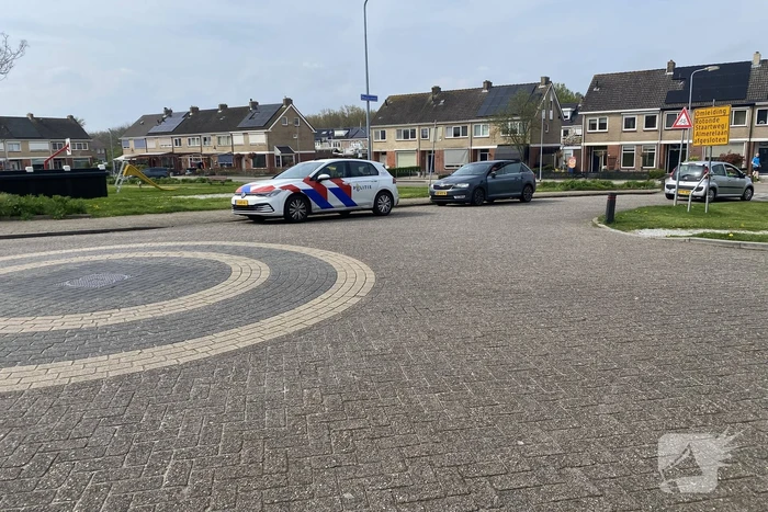 Scooterrijder gewond bij botsing met paal
