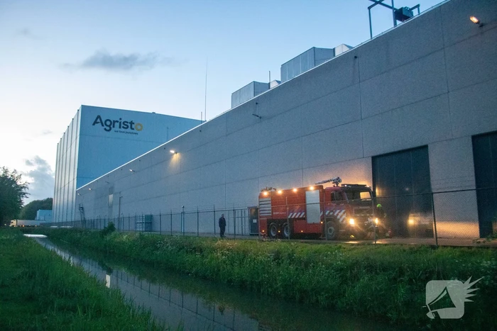 Brand in oven van bedrijf