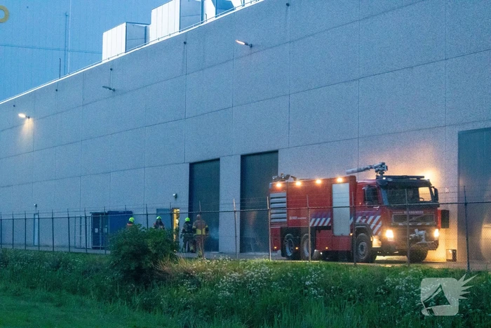 Brand in oven van bedrijf