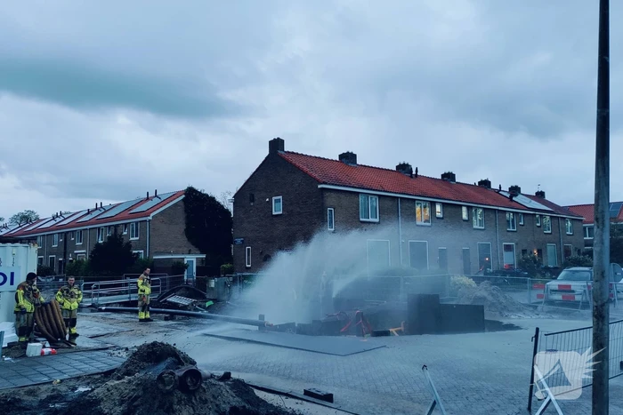 Fontein door gesprongen waterleiding