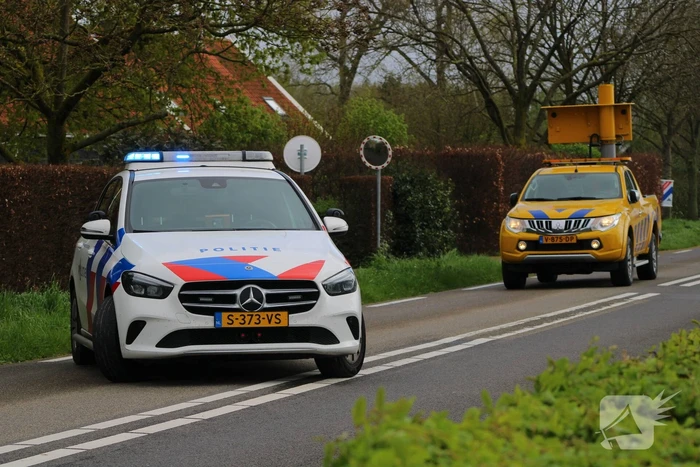 Frontale aanrijding tussen lijnbus en auto