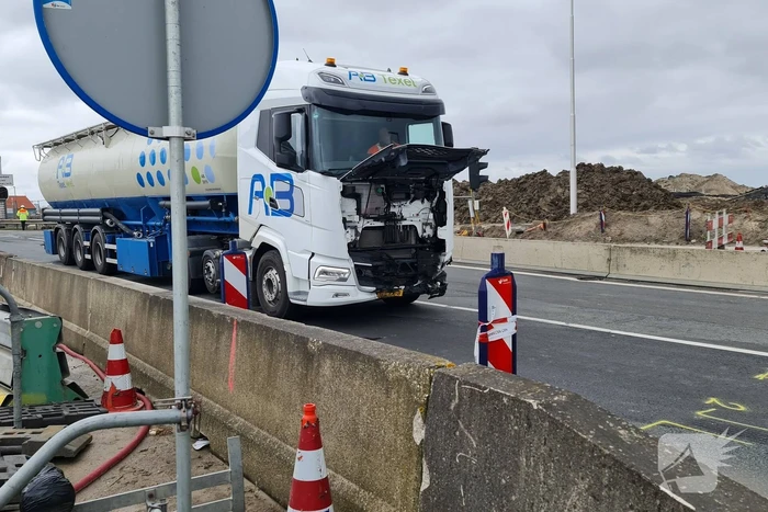 ongeval rijksweg a7 r 71,4 den oever