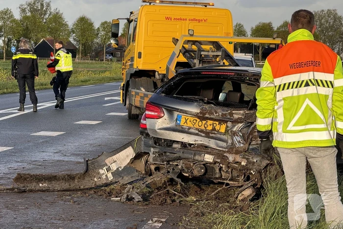 Auto zwaar beschadigd bij eenzijdig ongeval
