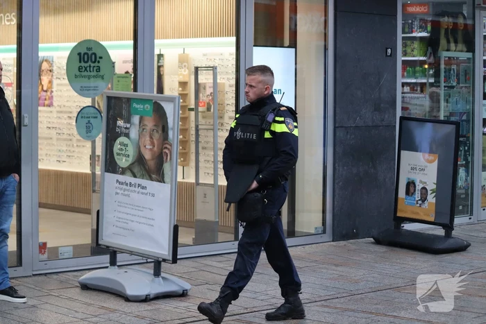 Persoon gewond bij mogelijke steekpartij