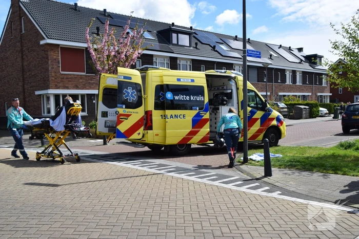 Scooterrijder gewond bij aanrijding door automobilist