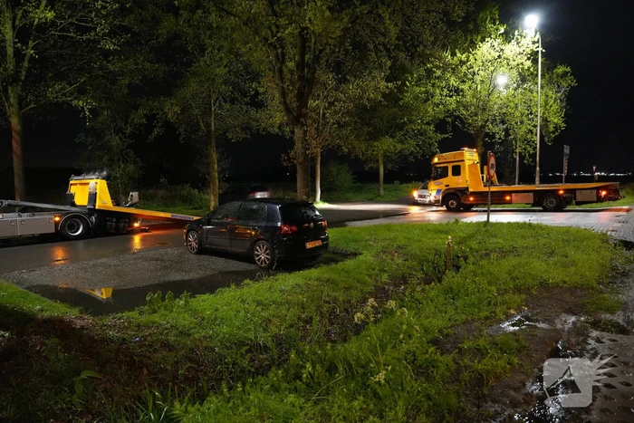 Schade bij botsing tussen twee personenauto's