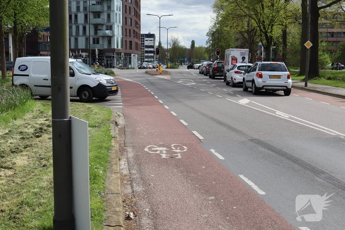 Vastlopende rem van trailer zorg voor verkeershinder
