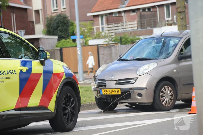 Schade aan personenauto door eenzijdige aanrijding