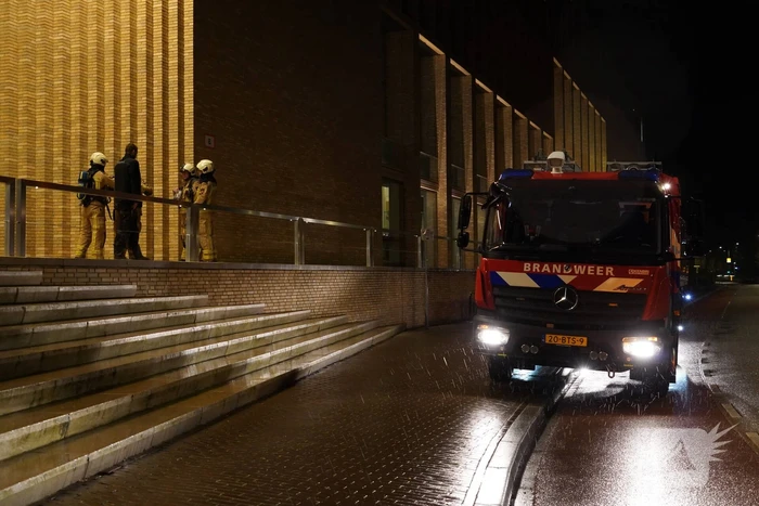 Containerbrand bij De Nieuwe Kolk zorgt voor rookoverlast in parkeergarage