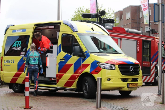 Kinderen nagekeken in ambulance na brand in oven