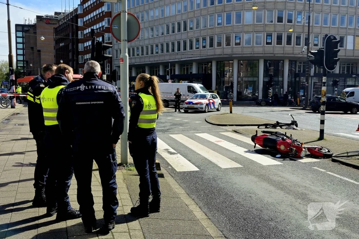 Fietser gewond bij harde botsing met motorrijder
