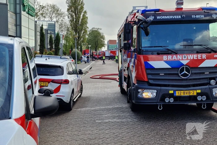 Gewonde bij brand in machine van fabriek