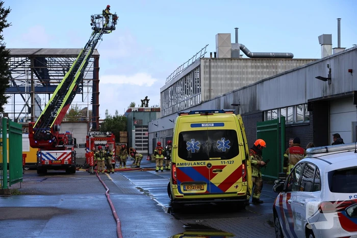 Gewonde bij brand in machine van fabriek
