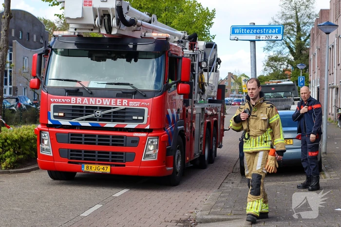 Brandweer ventileert appartement na kleine brand