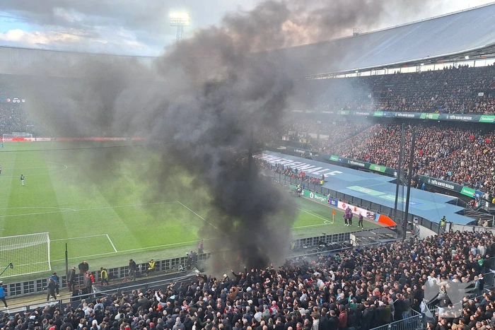 Bekerfinale stilgelegd door brand