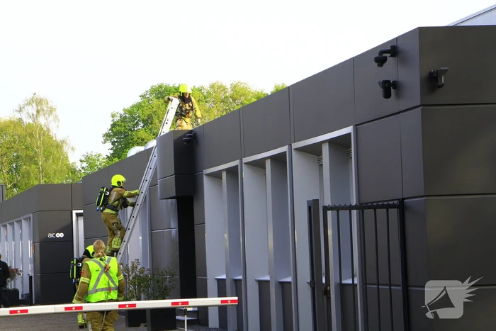 Brandweer ingezet voor brand bij bedrijfspand