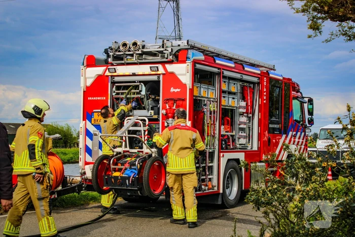 Brand motorcompartiment van sloep