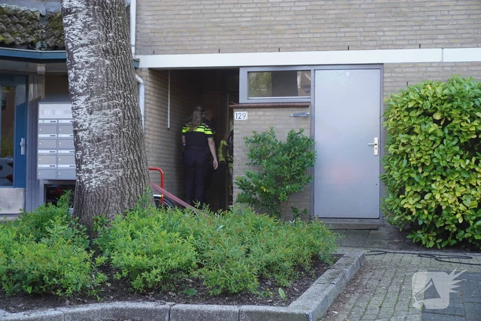 Persoon gewond bij woningbrand