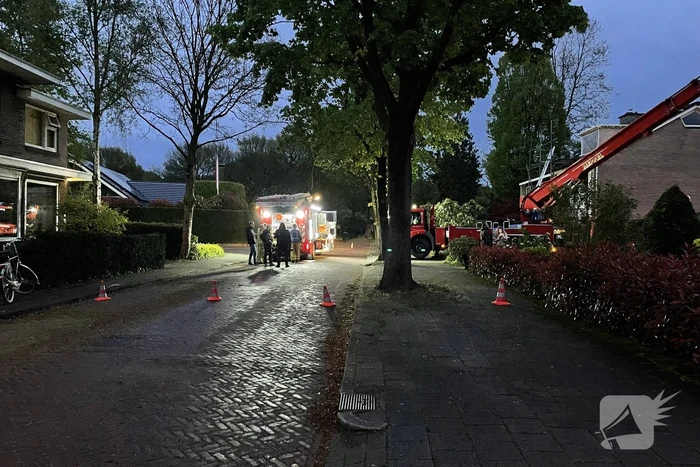 Brand in schoorsteen snel onder controle