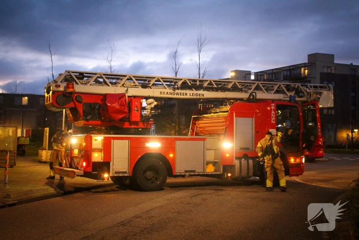 Brandweer zoekt oorzaak van vreemde lucht