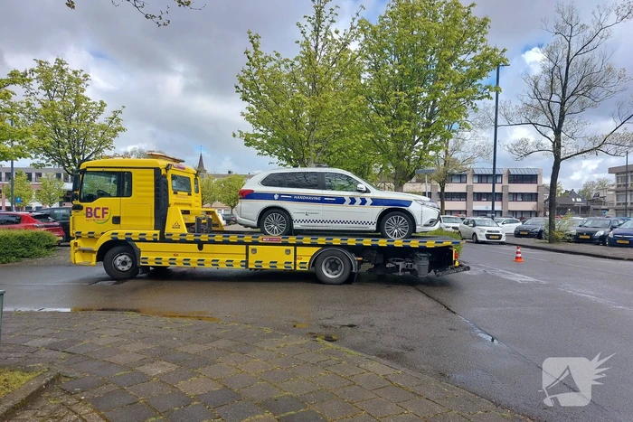 Handhavers betrokken bij auto-ongeluk