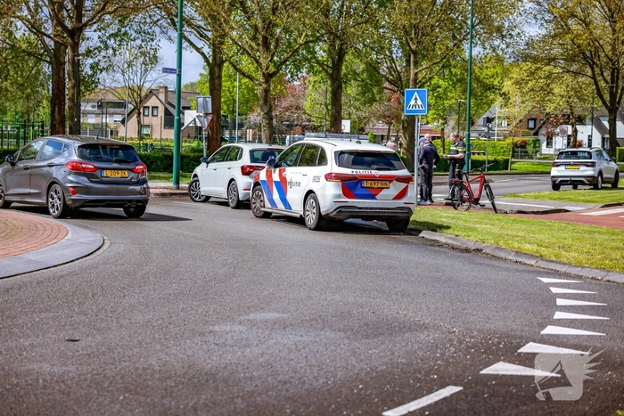 Wéér een fietser aangereden op beruchte rotonde