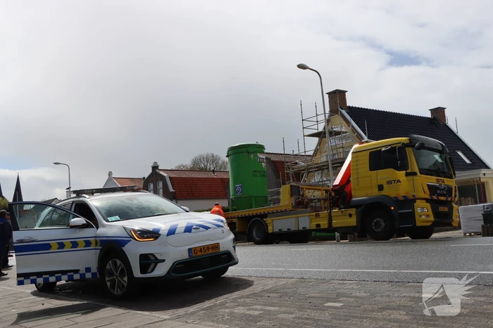 Twee voertuigen beschadigd bij botsing