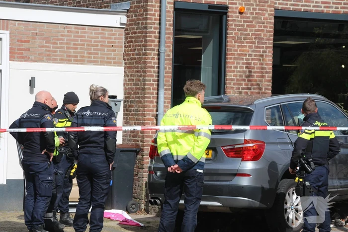 Automobilist richt ravage aan bij ongeval